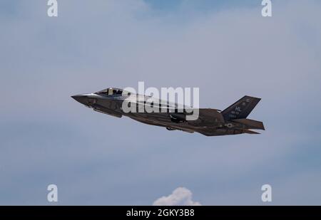 An F-35A Lightning II fighter jet, assigned to the 421st Fighter Squadron, Hill Air Force Base, Utah, takes-off for a Red Flag 21-3 mission at Nellis Air Force Base, Nevada, July 23, 2021. Red Flag takes place over the Nevada Test and Training Range, which has the largest contiguous ground space available for military operations, and is home to the most advance aerial test and training environment. Stock Photo