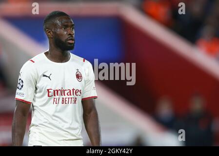 Liverpool, UK. 15th Sep, 2021. Fikayo Tomori of AC Milan looks on. UEFA Champions league, group B match, Liverpool v Milan at Anfield Stadium in Liverpool on Wednesday 15th September 2021. this image may only be used for Editorial purposes. Editorial use only, license required for commercial use. No use in betting, games or a single club/league/player publications. pic by Chris Stading/Andrew Orchard sports photography/Alamy Live news Credit: Andrew Orchard sports photography/Alamy Live News Stock Photo