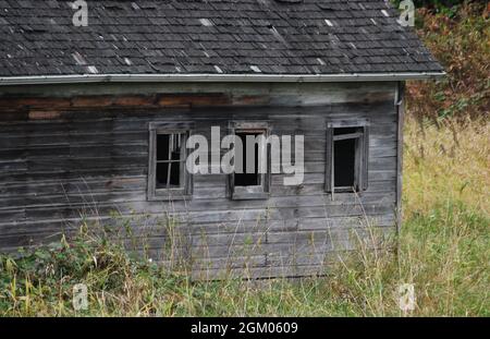 Abandoned barn in rural Washington Stock Photo