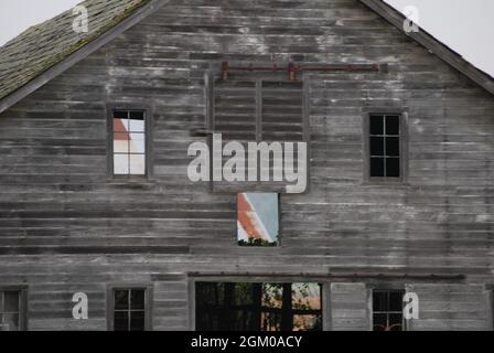 Decaying Barn - Skagit Valley, Washington Stock Photo