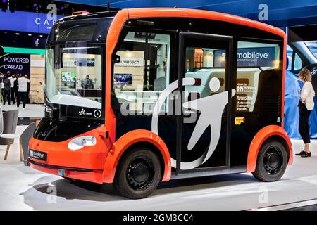 Transdev Mobileye autonomous driving shuttle bus showcased at the IAA Mobility 2021 motor show in Munich, Germany - September 6, 2021. Stock Photo