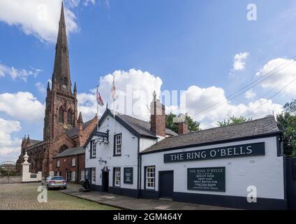 Warrington parish church St Elphins. and the Ring of Bells public house. Stock Photo