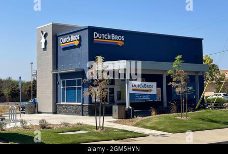 https://l450v.alamy.com/450v/2gm5hyn/modesto-ca-usa-16th-sep-2021-one-of-the-newest-dutch-bros-in-their-400-plus-drive-thrus-opened-in-modesto-california-the-first-week-of-september-2021-dutch-bros-began-trading-wednesday-on-the-new-york-stock-exchange-under-ticker-bros-the-company-base-out-of-grants-pass-oregon-opened-in-the-early-1990s-credit-image-marty-bicekzuma-press-wire-2gm5hyn.jpg