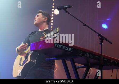 Newport, UK. 16th Sep, 2021. Roy Stride, lead singer, guitarist and keyboard player of Scouting for Girls pop band performs live on stage at the Isle of Wight Festival, Newport. Credit: SOPA Images Limited/Alamy Live News Stock Photo