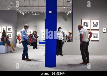 Paris, France. 17th Sep, 2021. Vivian Maier exhibition at the Luxembourg museum in Paris, France on September 17, 2021 ( until January 16, 2022) Photo by Lionel Urman/ABACAPRESS.COM Credit: Abaca Press/Alamy Live News
