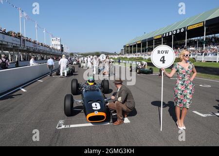 Goodwood, West Sussex, UK. 18th September 2021. Grid for the start of the Glover Trophy race at the Goodwood Revival in Goodwood, West Sussex, UK. © Malcolm Greig/Alamy Live News Stock Photo