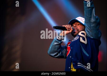 Chicago, USA. 18th Sep, 2021. Vic Mensa performs at Douglas Park during Riot Fest Music Festival on on Saturday September 18, 2021 in Chicago, IL. (Photo by Christopher Dilts/Sipa USA) Credit: Sipa USA/Alamy Live News Stock Photo