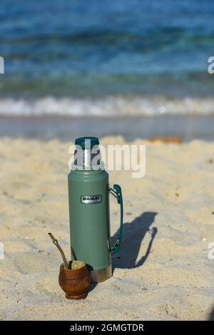 Stanley Super Vac Thermos W/ Cork Stopper N944 Stainless Metal Vintage  1950's Stock Photo - Alamy