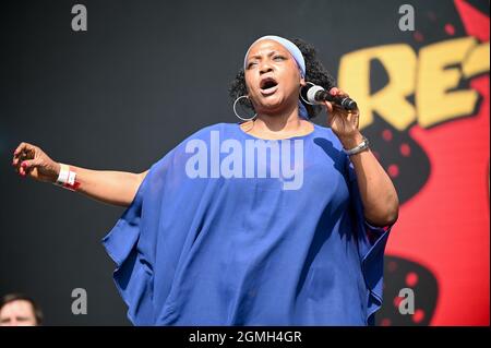 September 18, 2021, Leeds, South Yorkshire, U.K: Angie Brown Performing at , Lets Rock 80s  , Leeds , UK , 18.09.2021 (Credit Image: © Robin Burns/ZUMA Press Wire) Stock Photo