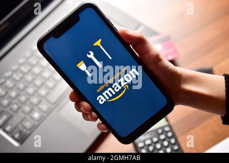 New Delhi, India, 14 December 2019:- Amazon Selling Service app on Smartphone, Amazon AWS Stock Photo