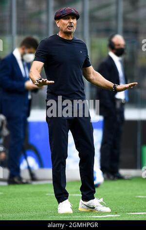 Milan, Italy. 18 September 2021. Sinisa Mihajlovic, head coach of Bologna FC, gestures during the Serie A football match between FC Internazionale and Bologna FC. Credit: Nicolò Campo/Alamy Live News Stock Photo