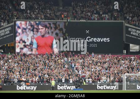 London, UK. 19th Sep, 2021. Tribute to Jimmy Greaves during the West Ham vs Manchester Utd Premier League match at the London Stadium Stratford. Editorial use only, licence required for commercial use. No use in Betting, games or a single club/league/player publication. Credit: MARTIN DALTON/Alamy Live News Stock Photo