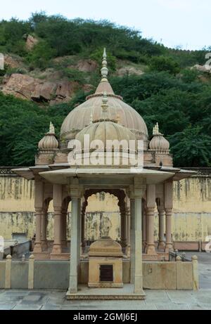 Amazing view of memorial grounds to Maharaja Sawai Mansingh II and family constructed of marble. Gatore Ki Chhatriyan, Jaipur, Rajasthan, India. Stock Photo