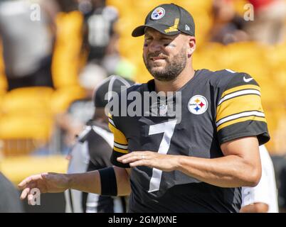 Pittsbugh, United States. 19th Sep, 2021. Pittsburgh Steelers quarterback Ben Roethlisberger (7) warms up before the start of the game against the Las Vegas Raiders at Heinz Field on Sunday, September 19, 2021. Photo by Archie Carpenter/UPI Credit: UPI/Alamy Live News Stock Photo