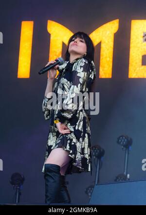 Newport, UK. 19th Sep, 2021. Irish singer, songwriter and multi instrumentalist Imelda Mary Higham, professionally known as Imelda May performs live on stage at the Isle of Wight festival. Credit: SOPA Images Limited/Alamy Live News Stock Photo