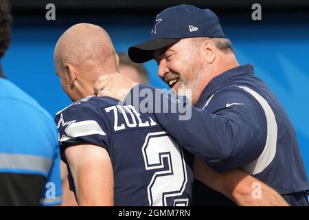 Inglewood, United States. 19th Sep, 2021. Dallas Cowboys Head Coach Mike McCarthy (R) puts his arm around his place kicker Greg Zuerlein after Zuerlein's game winning field goal against the Chargers at SoFi Stadium on Sunday, September 19, 2021 in Inglewood, California. The Cowboys defeated the Chargers 20-17. Photo by Jon SooHoo/UPI Credit: UPI/Alamy Live News Credit: UPI/Alamy Live News Stock Photo