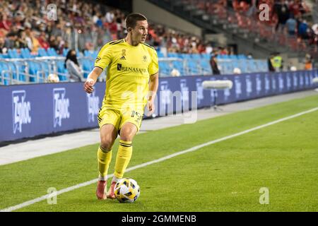 Toronto, Canada. 18th Sep, 2021. Alex Muyl (19) seen in action during the MLS football match between Toronto FC and Nashville SC at BMO Field in Toronto. Final score; Toronto FC 2:1 Nashville SC). (Photo by Angel Marchini/SOPA Images/Sipa USA) Credit: Sipa USA/Alamy Live News Stock Photo
