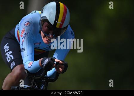 Belgian Sara Van De Vel pictured in action during the women elite individual time trial race, 30,3 km from Knokke-Heist to Brugge, at the UCI World Ch Stock Photo