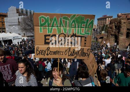 Bologna, Italy. March 15, 2019. Over 10,000 school children and other activists protest in Bologna for action on climate change with a march along the Stock Photo