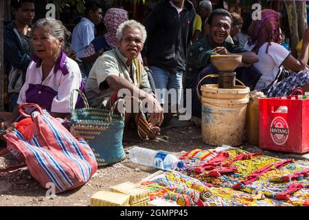 Full beaded betelnut bags (Aluk) for sale on the weekly market in Oinlasi village, West Timor, Indonesia Stock Photo