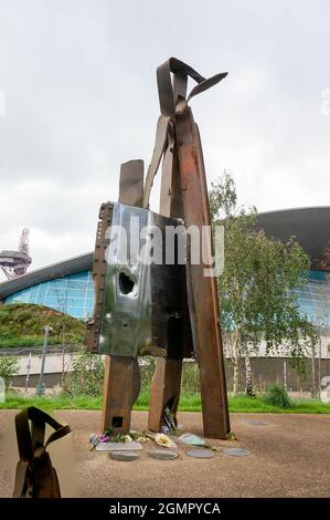 Stratford, London, UK. 20th Sep 2021. The 911 steel beam structure a Memorial In The Olympic Park. A memories of September 11, 2001 attack of 3,000 death flower laid to memories of September 11, 2001 Credit: Picture Capital/Alamy Live News Stock Photo