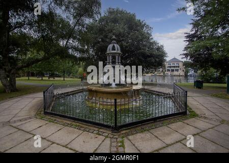 The Ada Lewis Fountain in Bridge Gardens in Maidenhead, Berkshire, UK Stock Photo