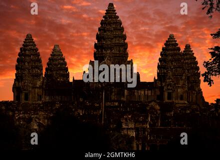 Angkor Wat, Cambodia - 19 January 2005 A triumph of Medieval Khmer culture, the treasures of Angkor Wat and Angkor Thom in Cambodia are incomparable. Stock Photo