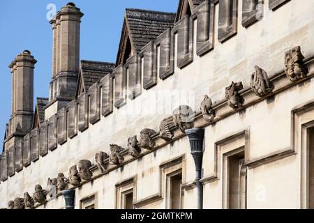 Oxford, England - 24 March 2012; no people in view; Magdalen is one of the largest and oldest of the Oxford University Colleges. It also has its very Stock Photo