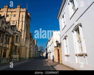 Oxford, England - 29 March 2019   The historic city of Oxford has many famous sights, landmarks and university colleges to see. But just as interestin Stock Photo