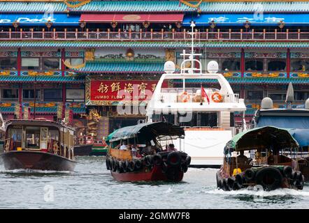 Hong Kong - May 2012; The Jumbo Floating Restaurant in Aberdeen Harbour has become something of a Hong Kong institution.It was there when I lived in H Stock Photo