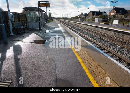 Radley Village, Oxfordshire, England - 29 January 2021    Radley is fortunate to be a small village with a main line railway station, linking it to Lo Stock Photo