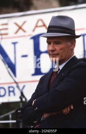 DALLAS TX CIRCA 1970's Head coach Tom Landry of the Dallas Cowboys