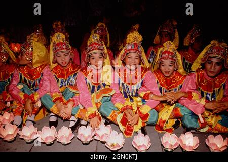 Vietnam. Hue. Thai Hoa Palace dancers Stock Photo