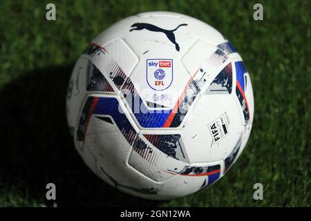 London, UK. 21st Sep, 2021. The EFL Matchball on the grass. Carabao cup 3rd round match, Queens Park Rangers v Everton at The Kiyan Prince Foundation Stadium, Loftus Road in London on Tuesday 21st September 2021. this image may only be used for Editorial purposes. Editorial use only, license required for commercial use. No use in betting, games or a single club/league/player publications. pic by Steffan Bowen/Andrew Orchard sports photography/Alamy Live news Credit: Andrew Orchard sports photography/Alamy Live News Stock Photo