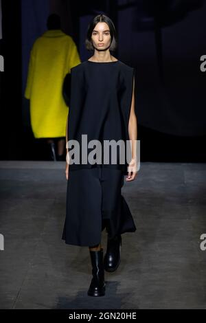 COS runway during London Fashion Week on September 2021 - London, UK. 17/09/2021 Stock Photo