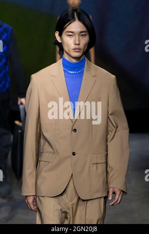 COS runway during London Fashion Week on September 2021 - London, UK. 17/09/2021 Stock Photo