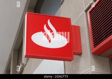 VALENCIA, SPAIN - SEPTEMBER 21, 2021: Banco Santander is a Spanish bank based in Santander. It is one of the most important financial institutions in Stock Photo