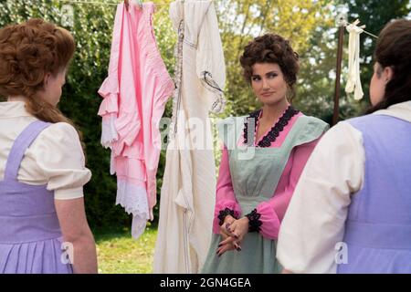 IDINA MENZEL In CINDERELLA 2021 Directed By KAY CANNON Credit idina-menzel-in-cinderella-2021-directed-by-kay-cannon-credit