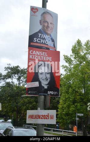 Campaign posters at Syringenweg in Prenzlauer Berg in Berlin, Germany - September 21, 2021. Stock Photo