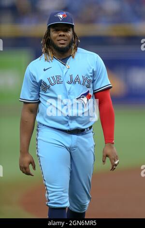 St. Petersburg, FL. USA;  Toronto Blue Jays designated hitter Vladimir Guerrero Jr. (27) during pregame warmups prior to a major league baseball game against the Tampa Bay Rays, Wednesday, September 22, 2021, at Tropicana Field.  The Rays beat the Blue Jays 7-1. (Kim Hukari/Image of Sport) Photo via Newscom
