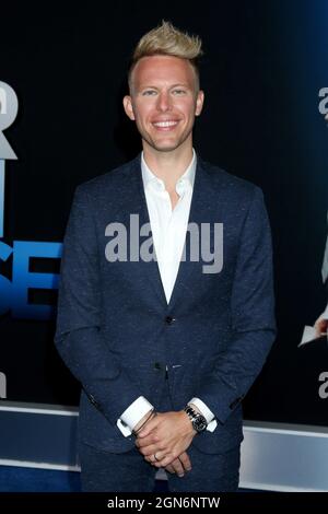 Los Angeles, CA. 22nd Sep, 2021. Justin Paul at arrivals for DEAR EVAN HANSEN Premiere, Walt Disney Concert Hall, Los Angeles, CA September 22, 2021. Credit: Priscilla Grant/Everett Collection/Alamy Live News Stock Photo