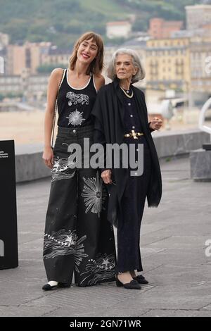 ALMUDENA AMOR and VERA VALDEZ in LA ABUELA (2021), directed by PACO