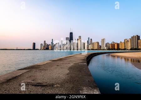 The Chicago Skyline from Fullerton & North Beach Stock Photo