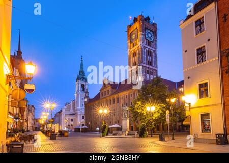 Morning panorama of Gothic Old Town Hall, Ratusz Staromiejski, in Torun, Poland Stock Photo