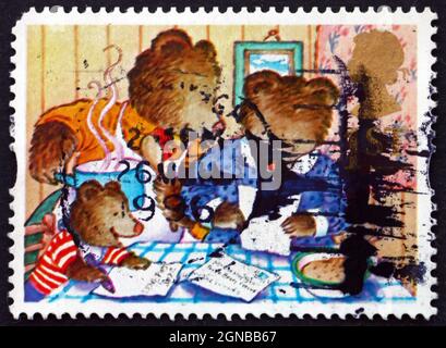 GREAT BRITAIN - CIRCA 1994: a stamp printed in Great Britain shows the Three Bears, Fairy Tale, circa 1994 Stock Photo