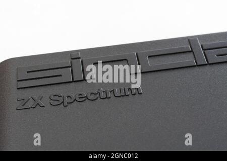 薄板 ZX Spectrum rubber key case with new membrane and next-best