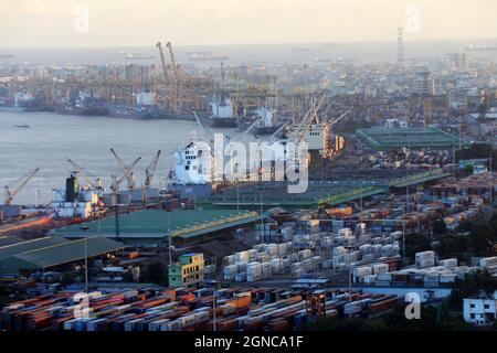 Chattogram, Bangladesh 07 september 2021: General view of Chittagong Port and Kurnofuly river in Chattogram . Chittagong Port and Kurnofuly river play Stock Photo