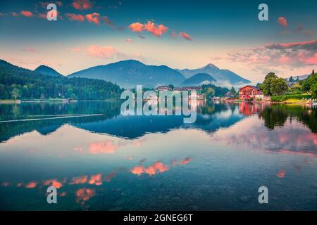 Dramatic morning view of Grundlsee lake. Colorful summer sunrise of Brauhof village, Liezen District of Styria, Austria, Alps. Europe. Beauty of count Stock Photo