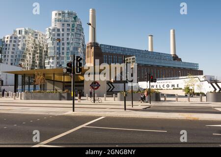 Battersea Power Station Underground Station, Nine Elms, Vauxhall, London, England, UK Stock Photo