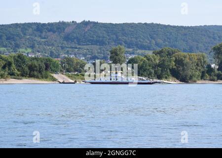 Rheinfähre Bad Breisig - Bad Hönningen, typical ferry on the Rhine Stock Photo